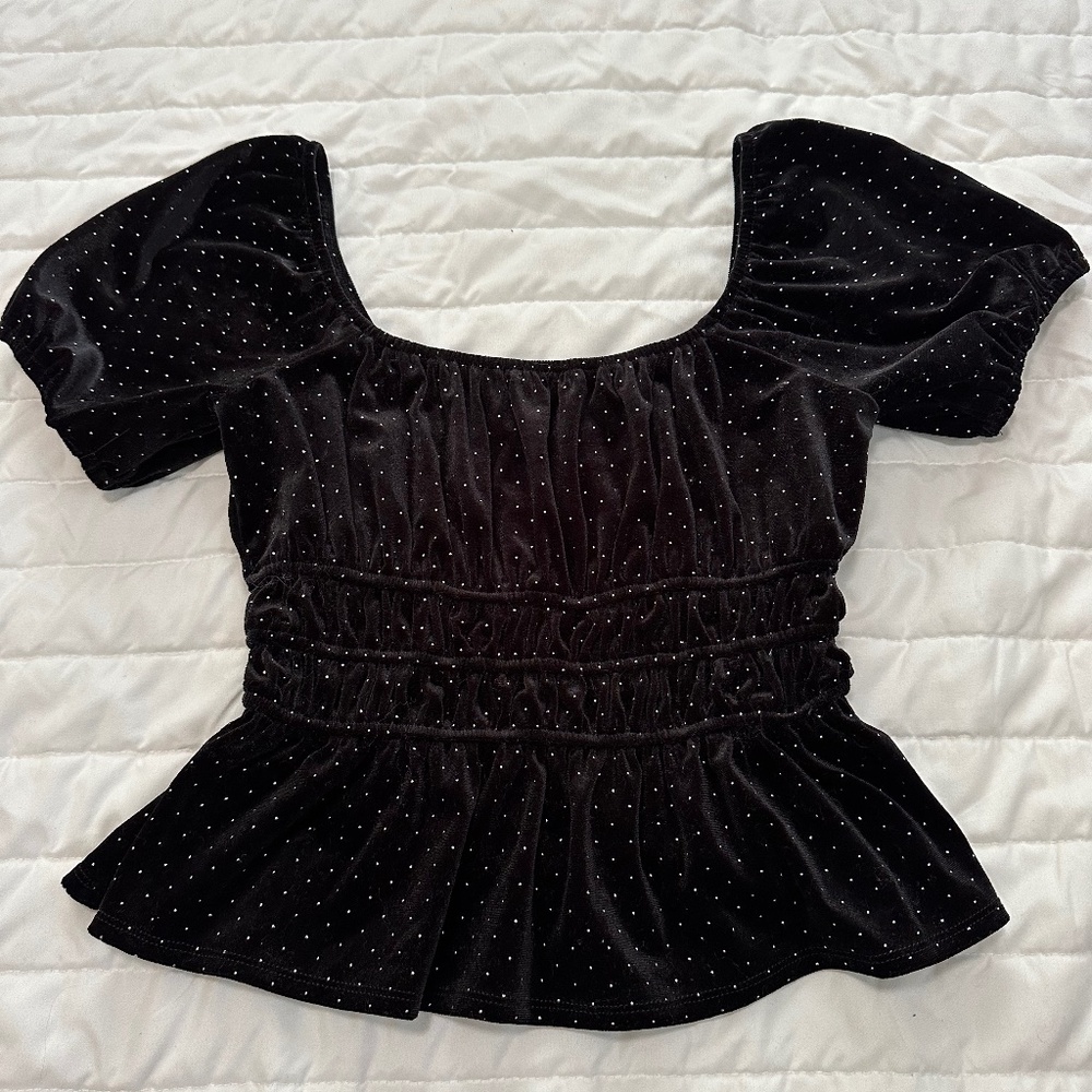 Francesca's Mi Ami XS Ruched Velvet Black with Silver Polka Dots Top
